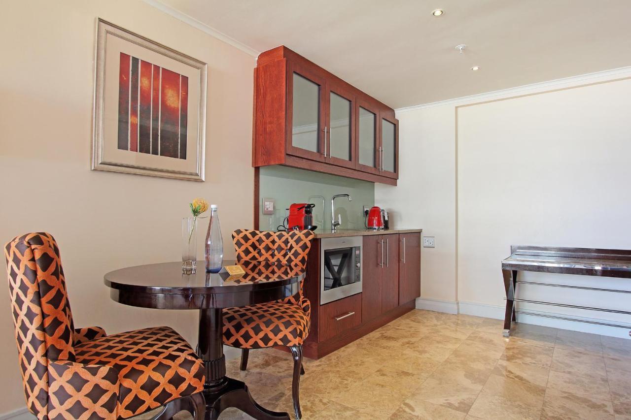 Taj Hotel Cape Town - Luxury 5 Star Suites - Very Spacious With Kitchenette, Lions Head Views Esterno foto